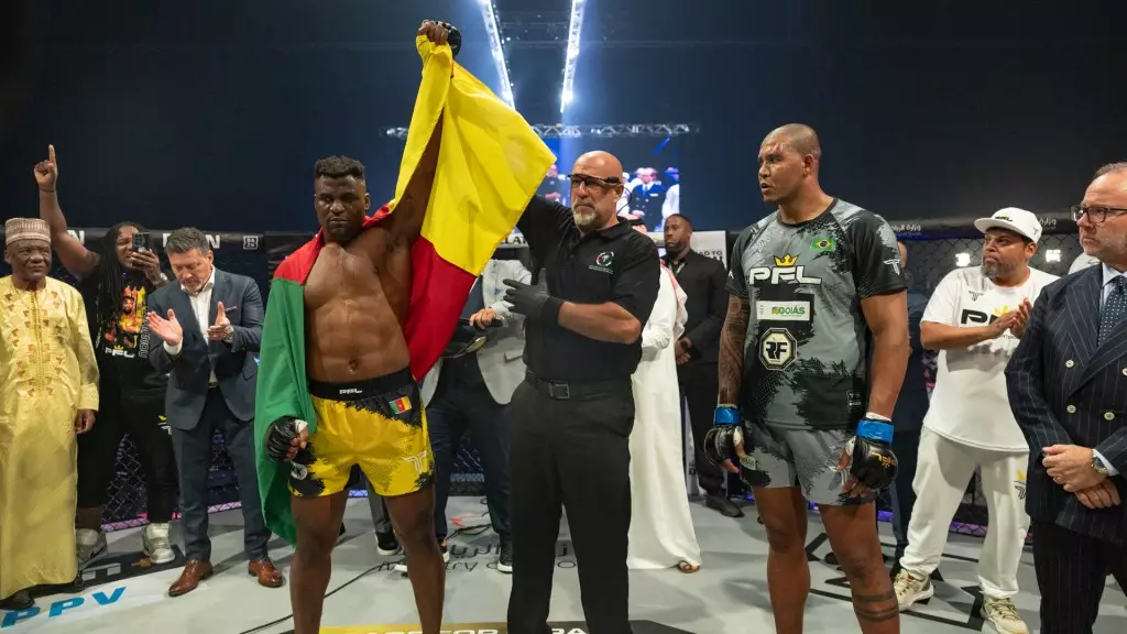 Francis Ngannou se vrací s ohromující výhrou na PFL: Bitva gigantů