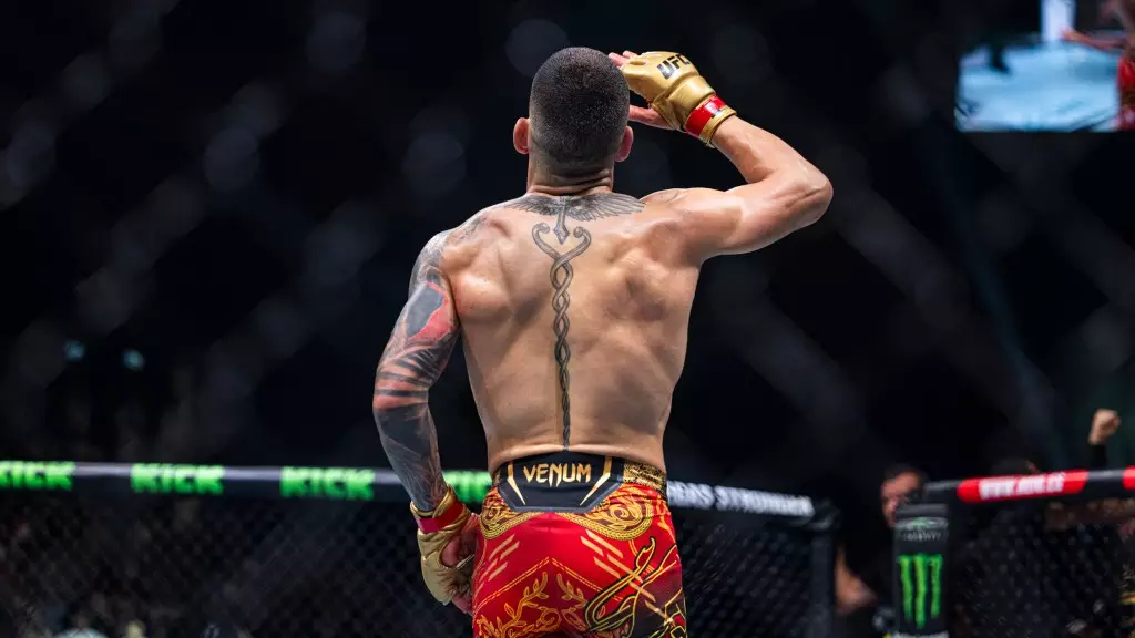 Ilia Topuria šokuje svět MMA: vítězství nad Maxem Hollowayem na UFC 308