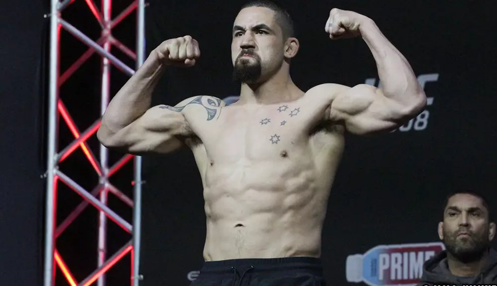 Robert Whittaker na křižovatce: Přechod do polo těžké váhy jako výzva a příležitost