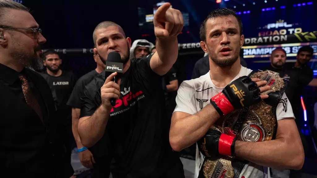 Usman Nurmagomedov a Paul Hughes: Historický zápas v lehké váze